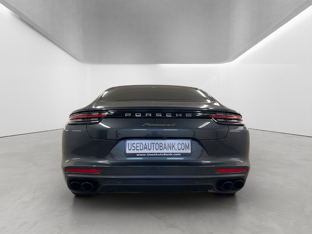 Porsche Panamera 2018