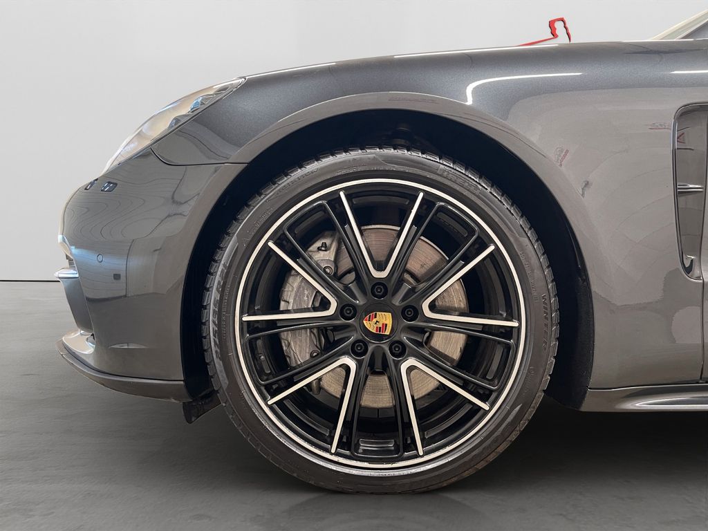 Porsche Panamera 2018