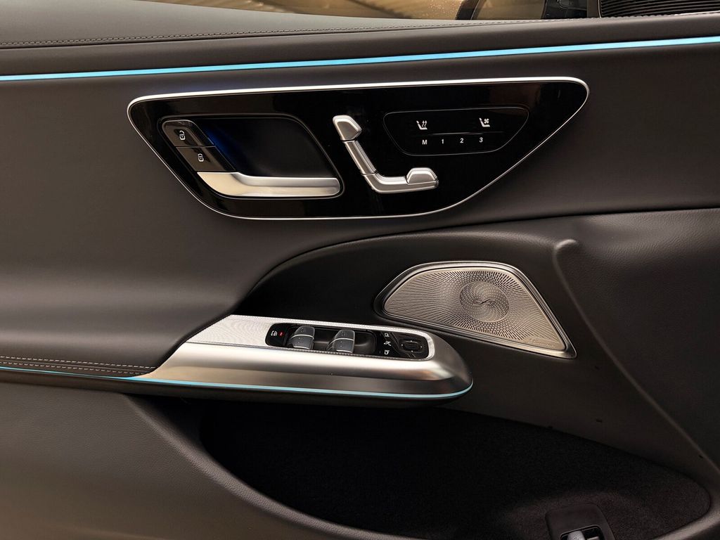 Mercedes-Benz E 300 2024