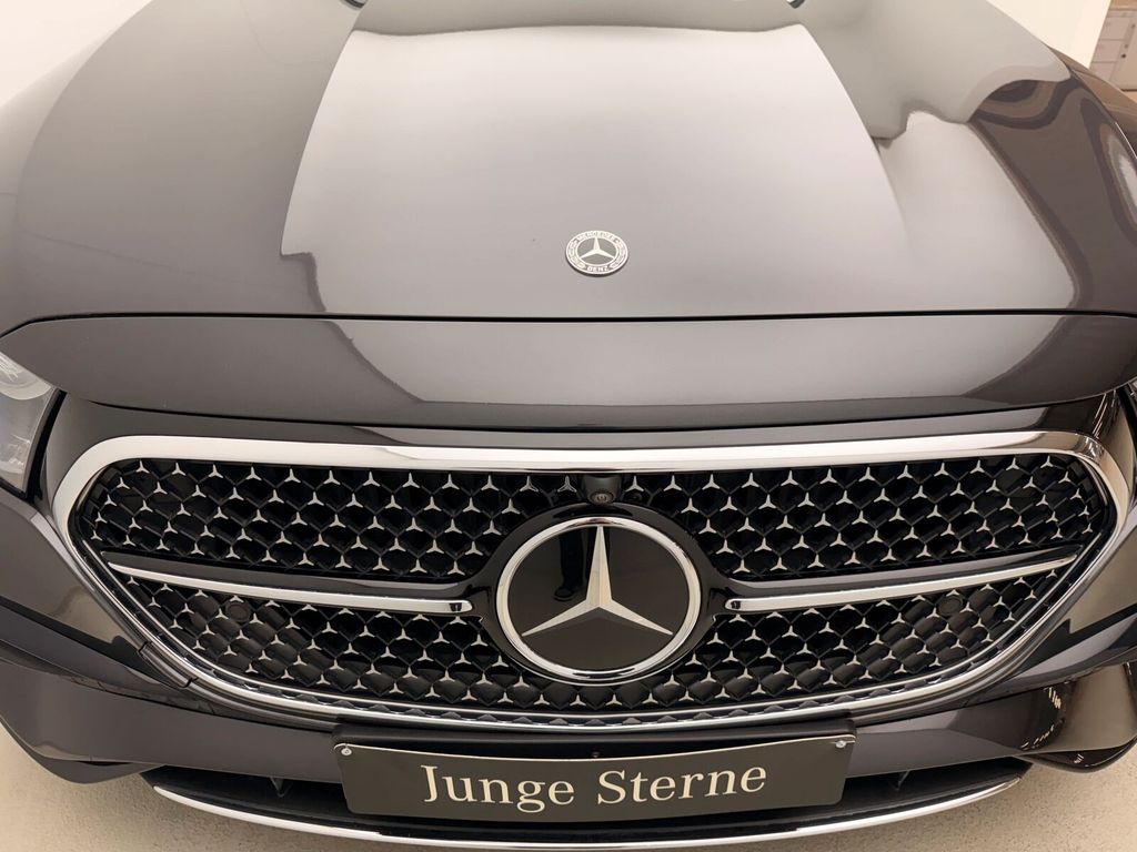 Mercedes-Benz E 300 2024