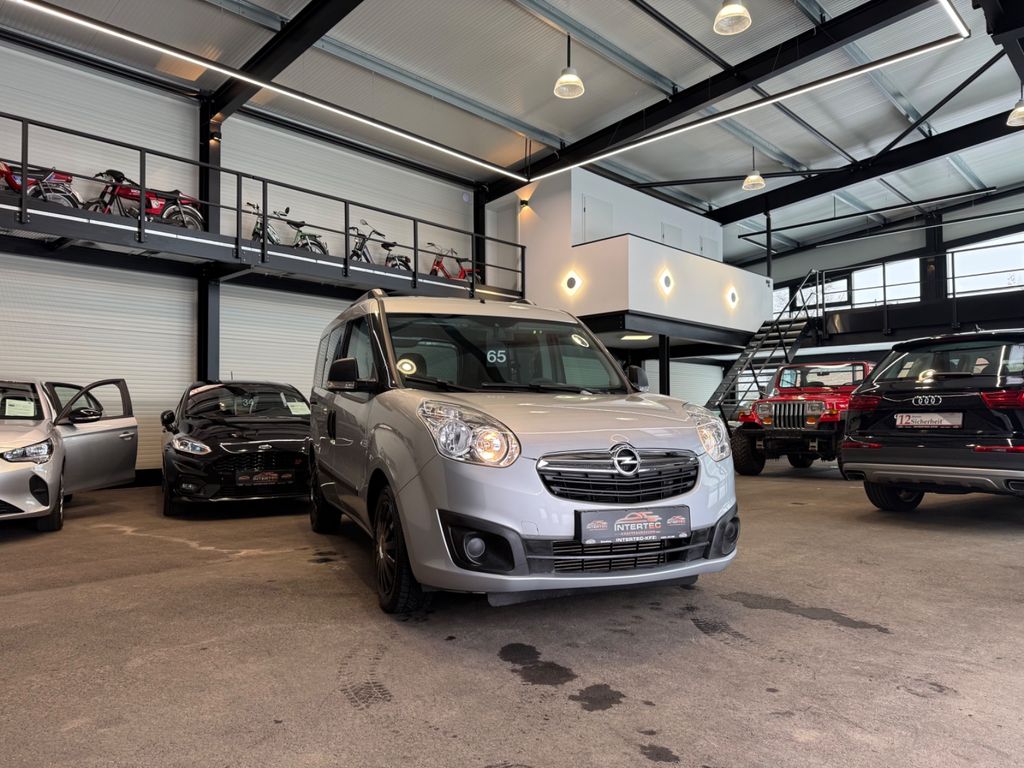 Opel Combo 2012
