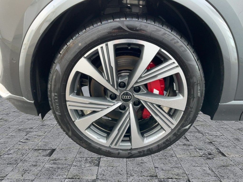 Audi SQ6 e-tron 2025
