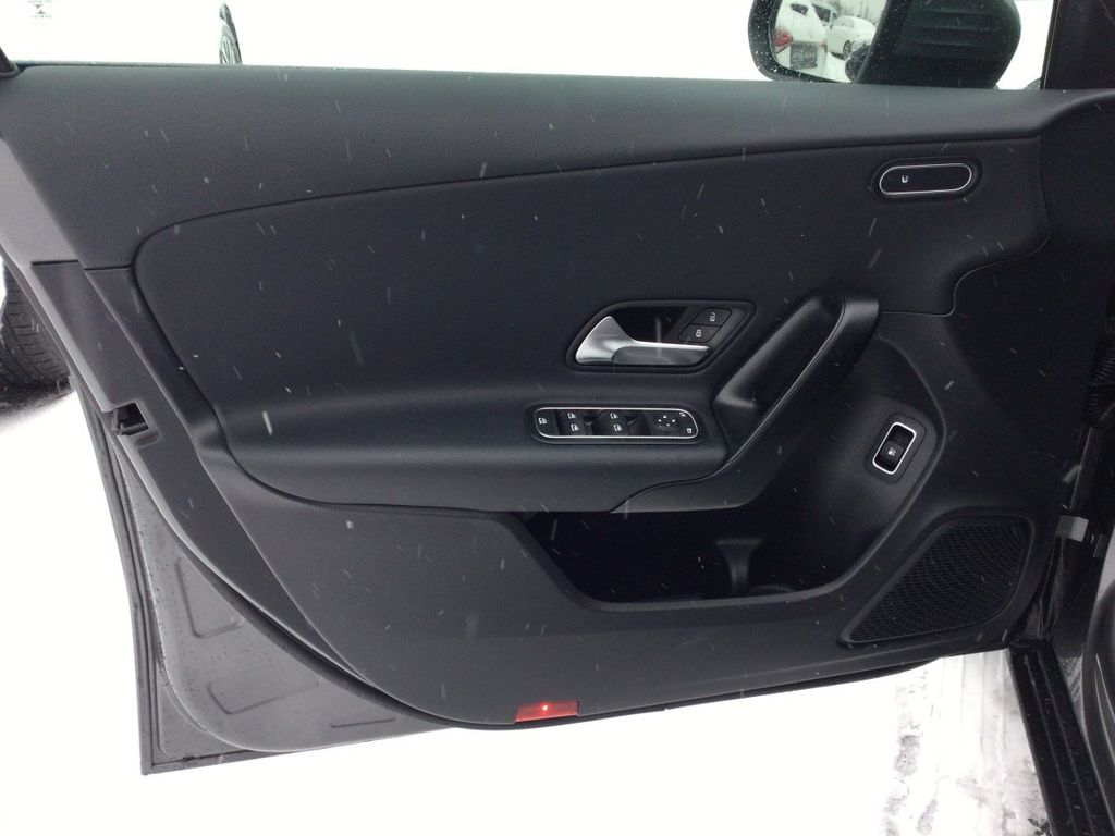 Mercedes-Benz A 250 2022