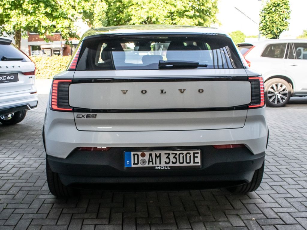 Volvo EX30 2025