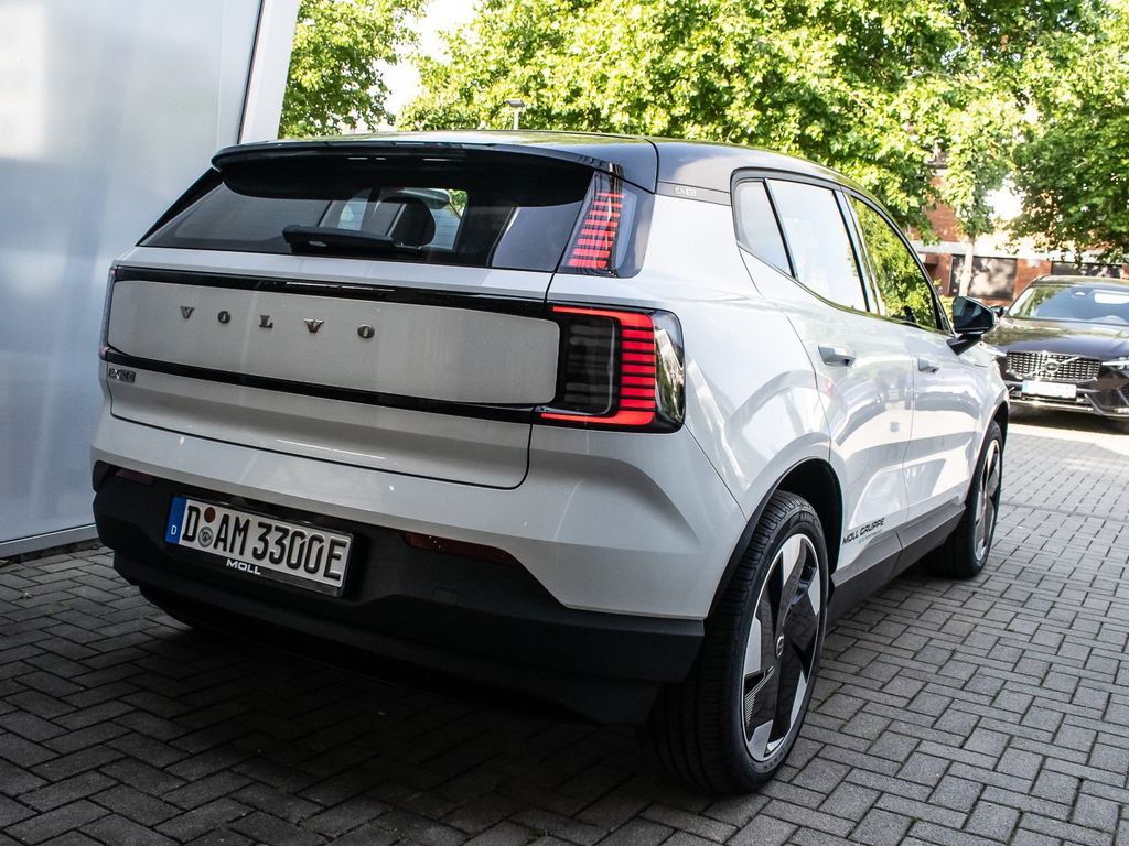 Volvo EX30 2025