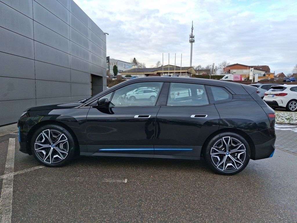 BMW iX 2022