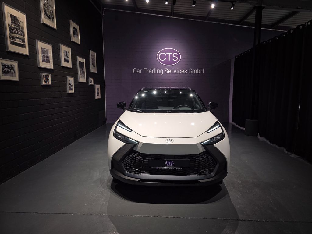 Toyota C-HR 2025