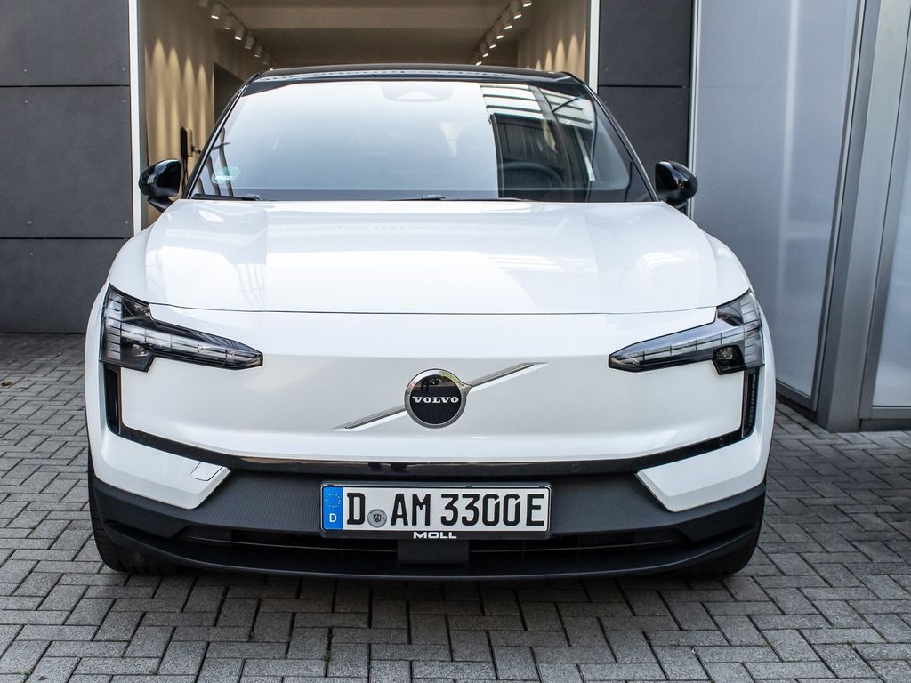 Volvo EX30 2025