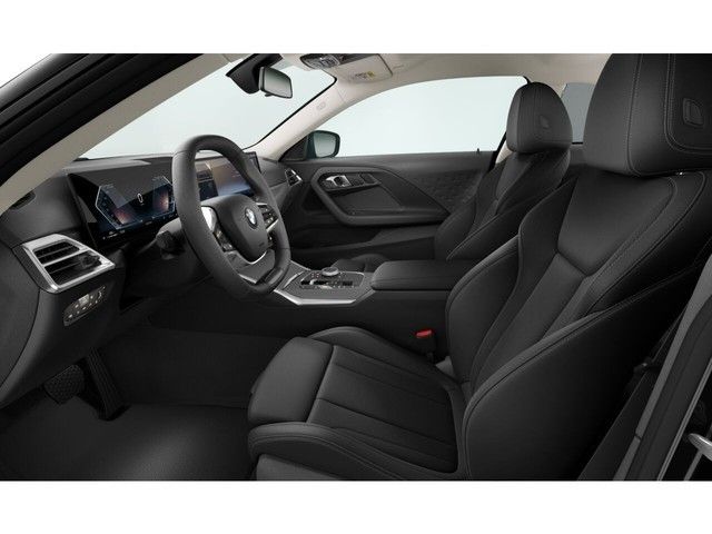BMW 220 2025
