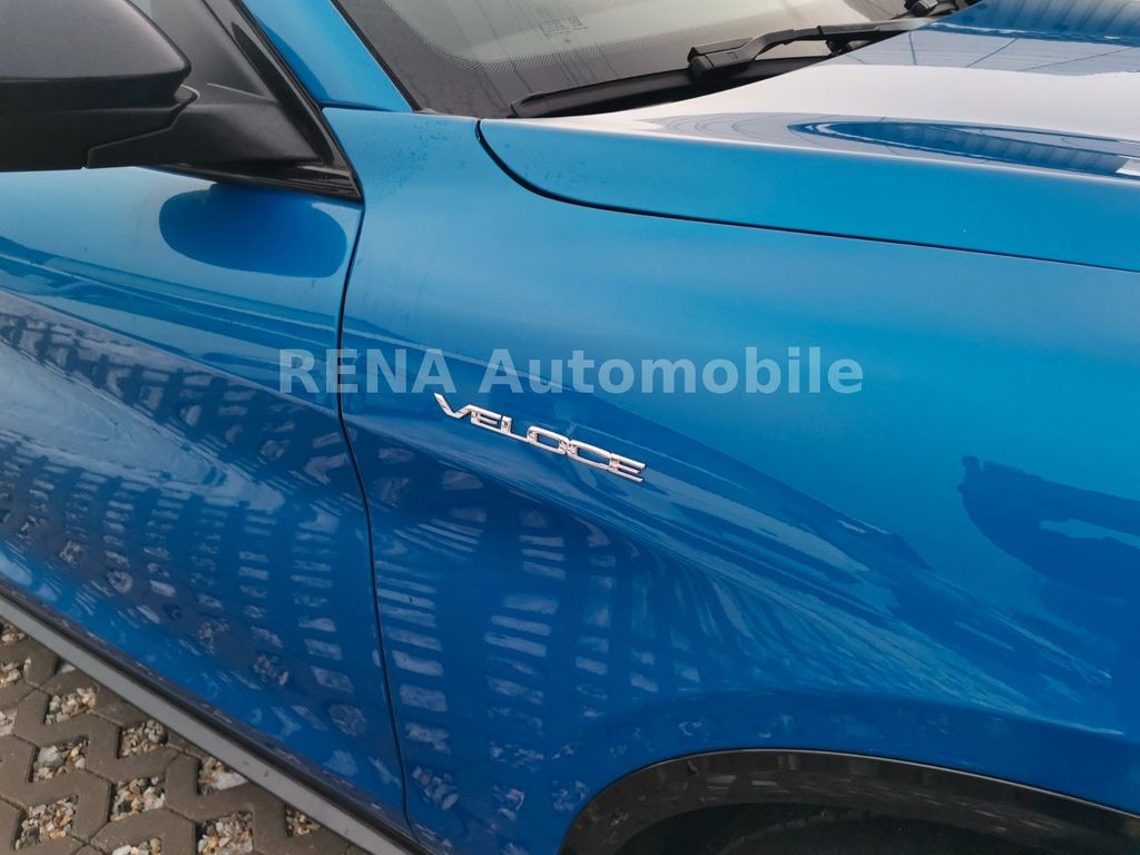 Alfa Romeo Stelvio 2023