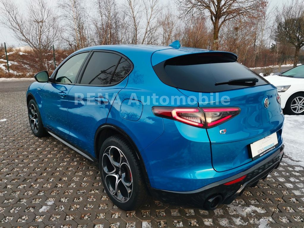 Alfa Romeo Stelvio 2023