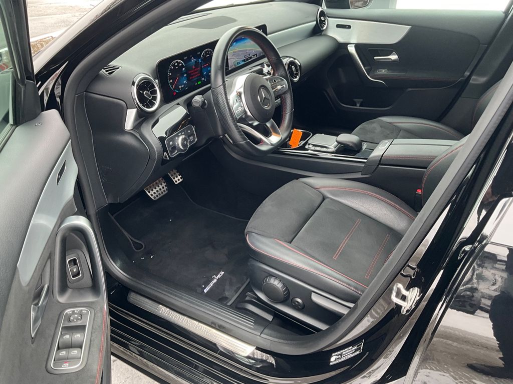 Mercedes-Benz A 250 2021