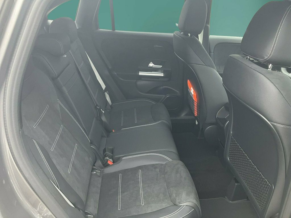 Mercedes-Benz GLA 200 2026