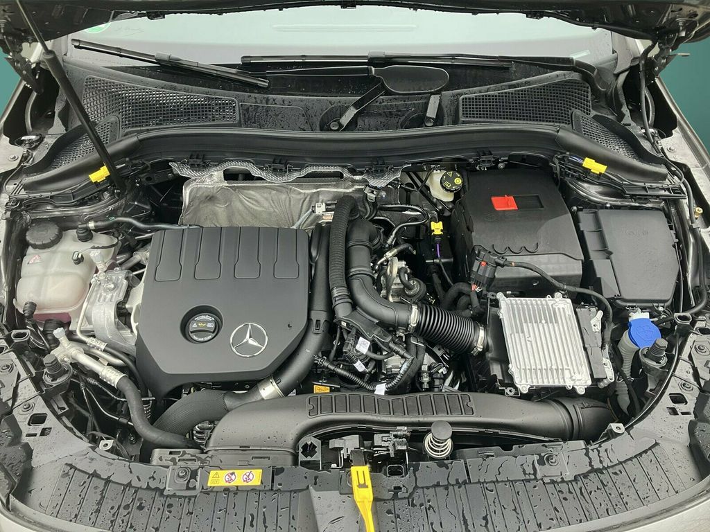 Mercedes-Benz GLA 200 2026