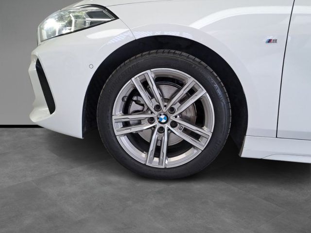 BMW 118 2021
