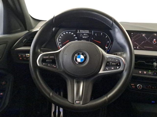 BMW 118 2021