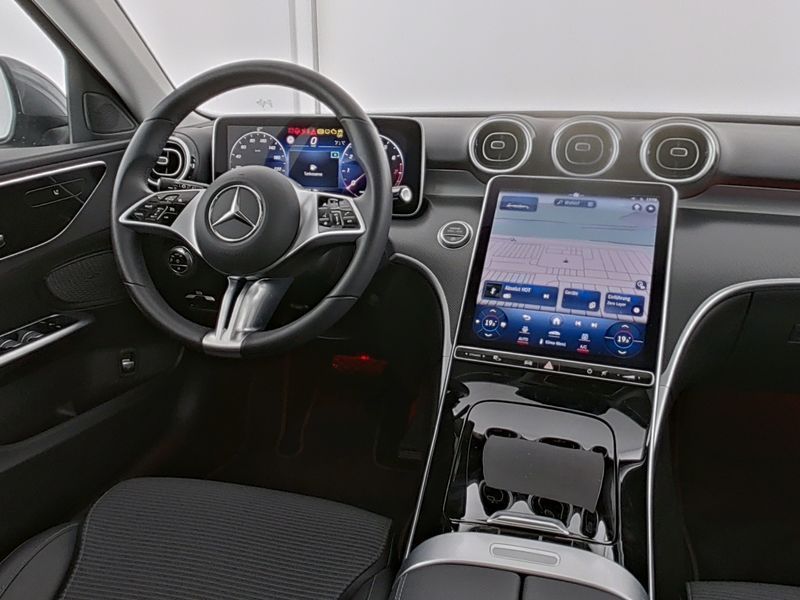 Mercedes-Benz C 200 2023