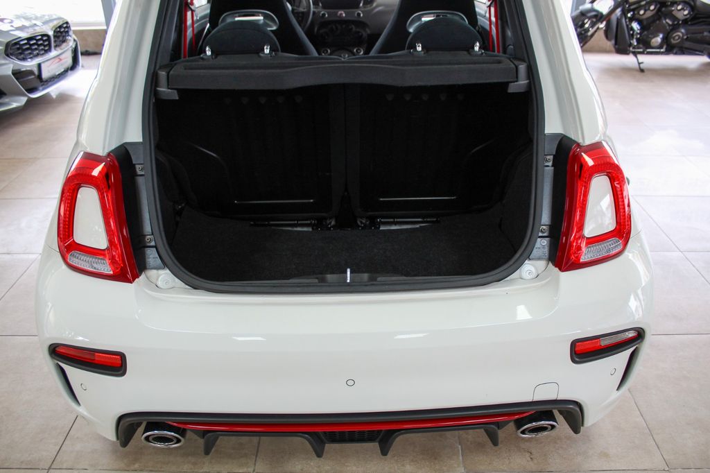 Abarth 595 2023