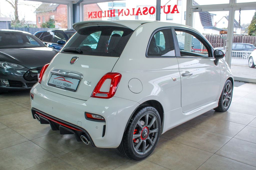 Abarth 595 2023