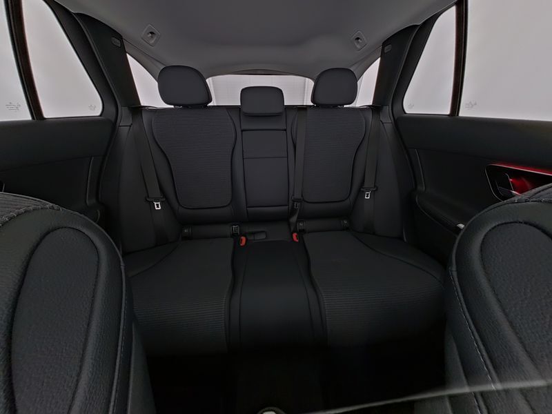 Mercedes-Benz C 200 2023