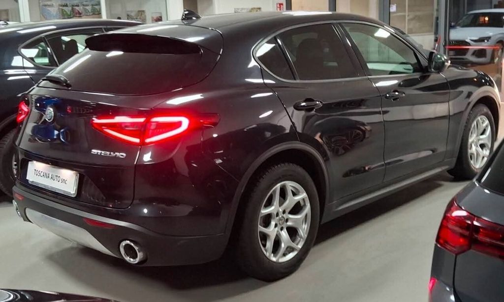 Alfa Romeo Stelvio 2020