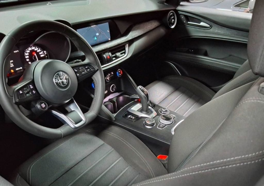 Alfa Romeo Stelvio 2020