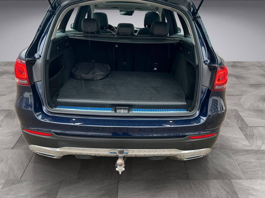 Mercedes-Benz GLC 300 2022