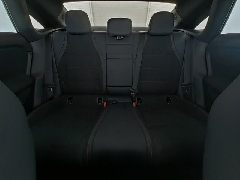 Mercedes-Benz CLA 350 2025