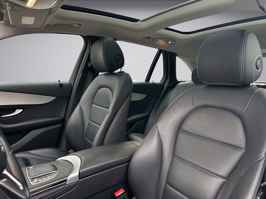 Mercedes-Benz GLC 300 2022