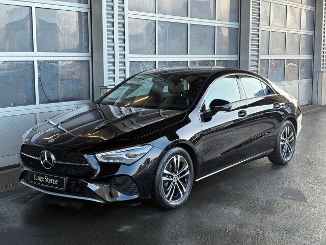 Mercedes-Benz CLA 180 2024