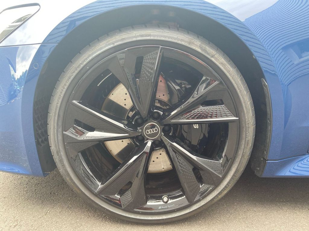 Audi RS7 2024