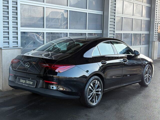 Mercedes-Benz CLA 180 2024