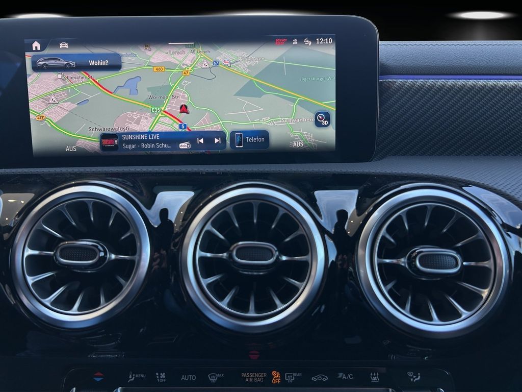 Mercedes-Benz CLA 200 Shooting Brake 2025