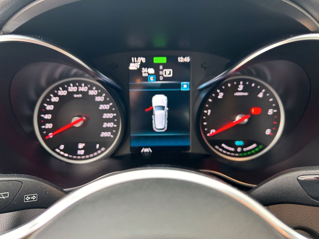 Mercedes-Benz GLC 300 2022