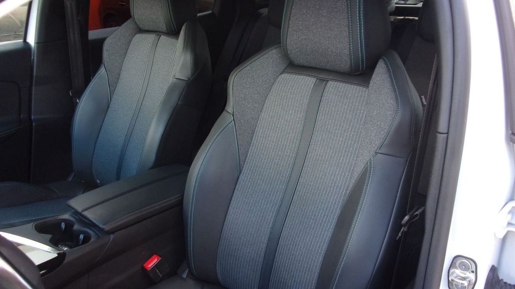 Peugeot 3008 2021