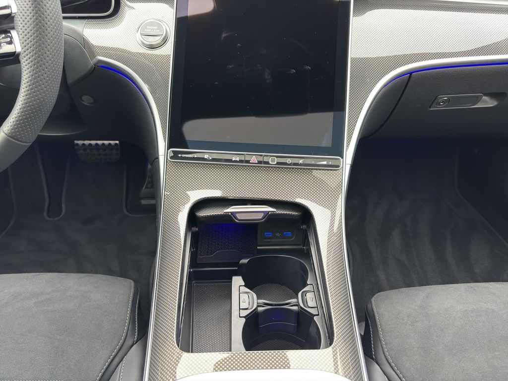 Mercedes-Benz C 220 2025