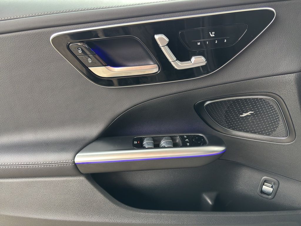Mercedes-Benz C 220 2025