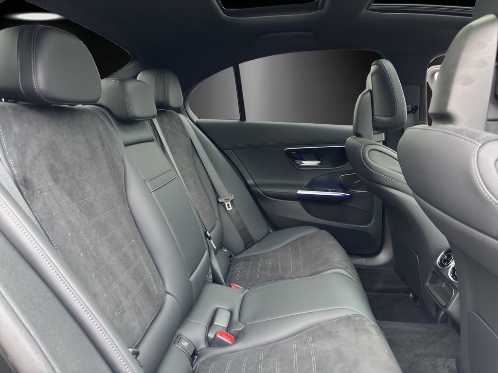 Mercedes-Benz C 220 2025