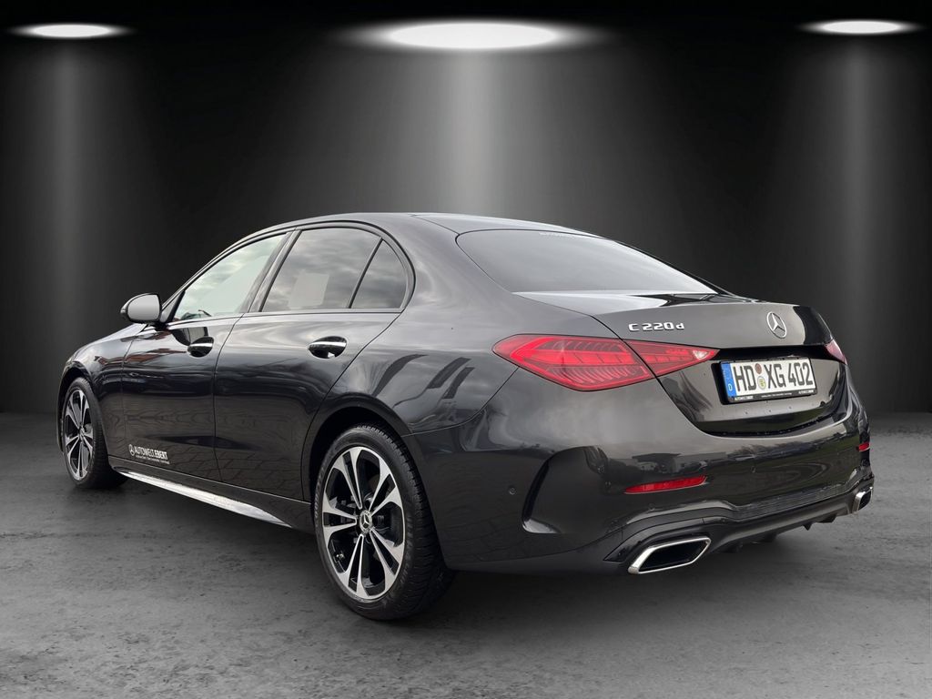 Mercedes-Benz C 220 2025