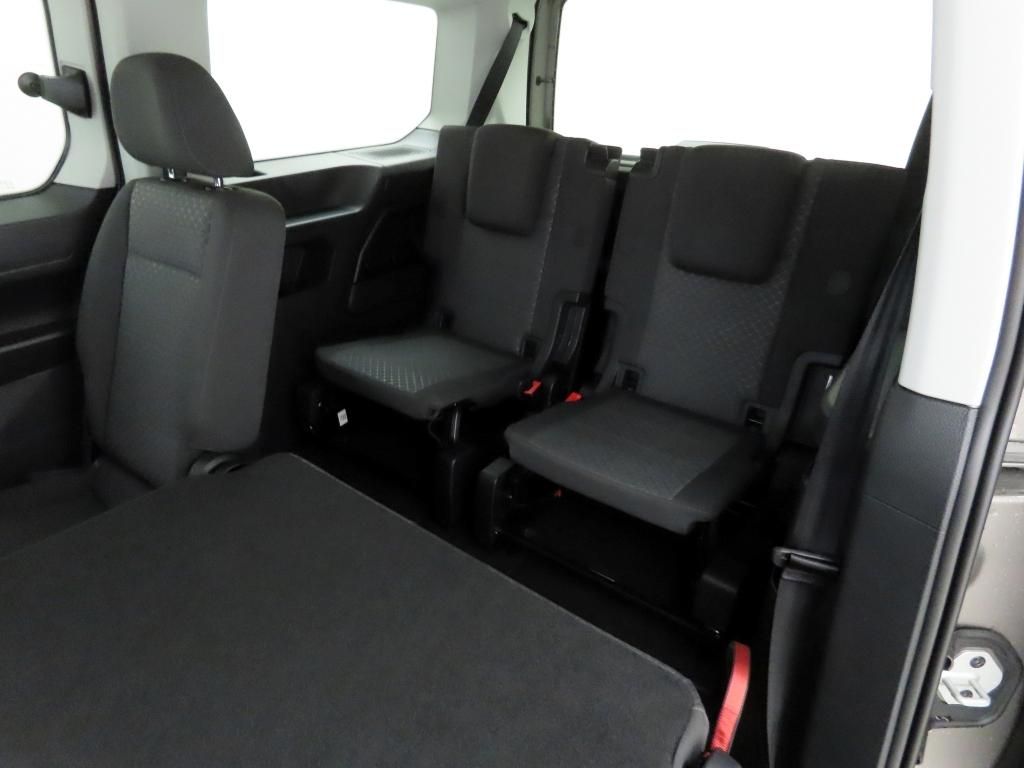 Ford Grand Tourneo 2025