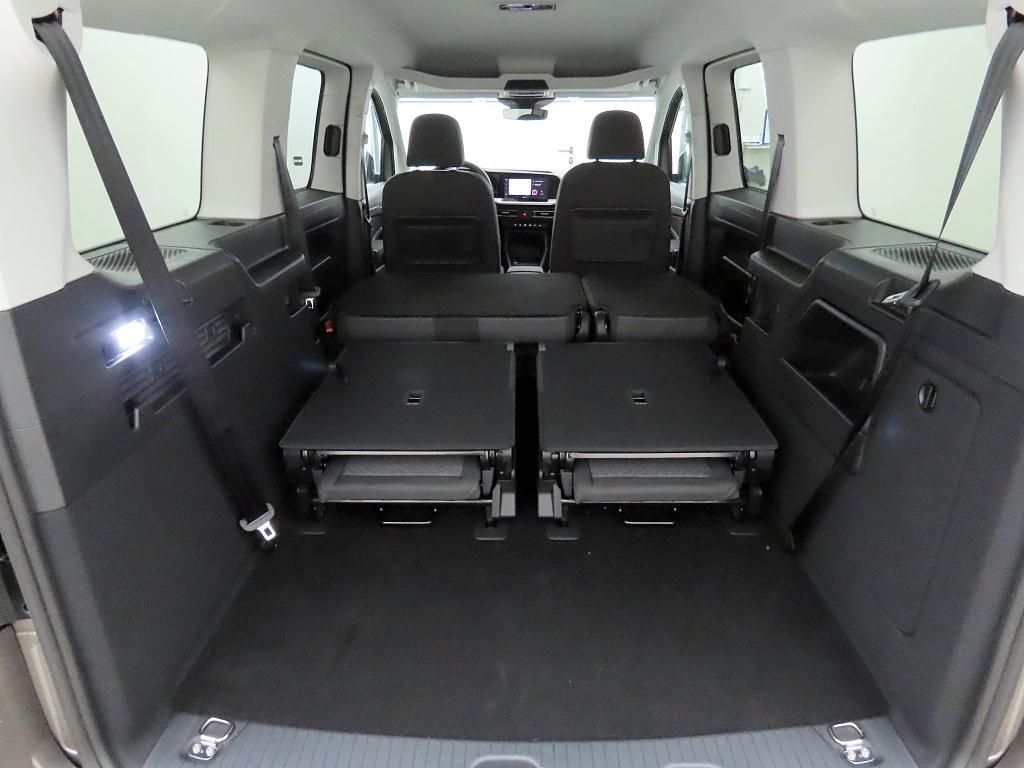 Ford Grand Tourneo 2025