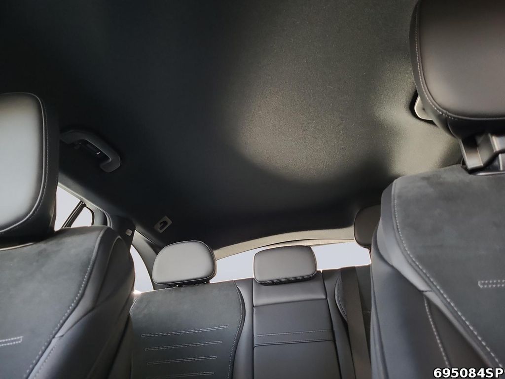 Mercedes-Benz C 300 2025