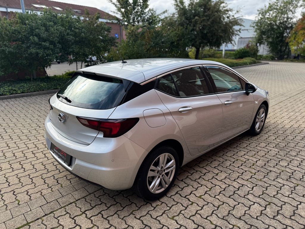 Opel Astra 2020
