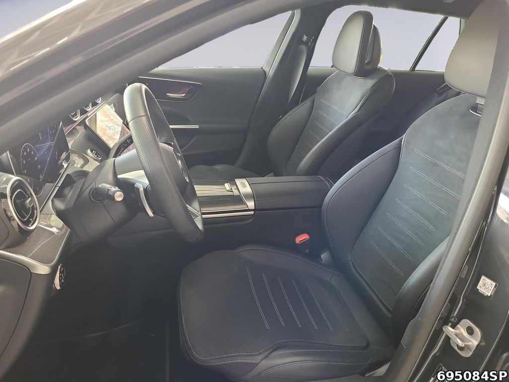 Mercedes-Benz C 300 2025