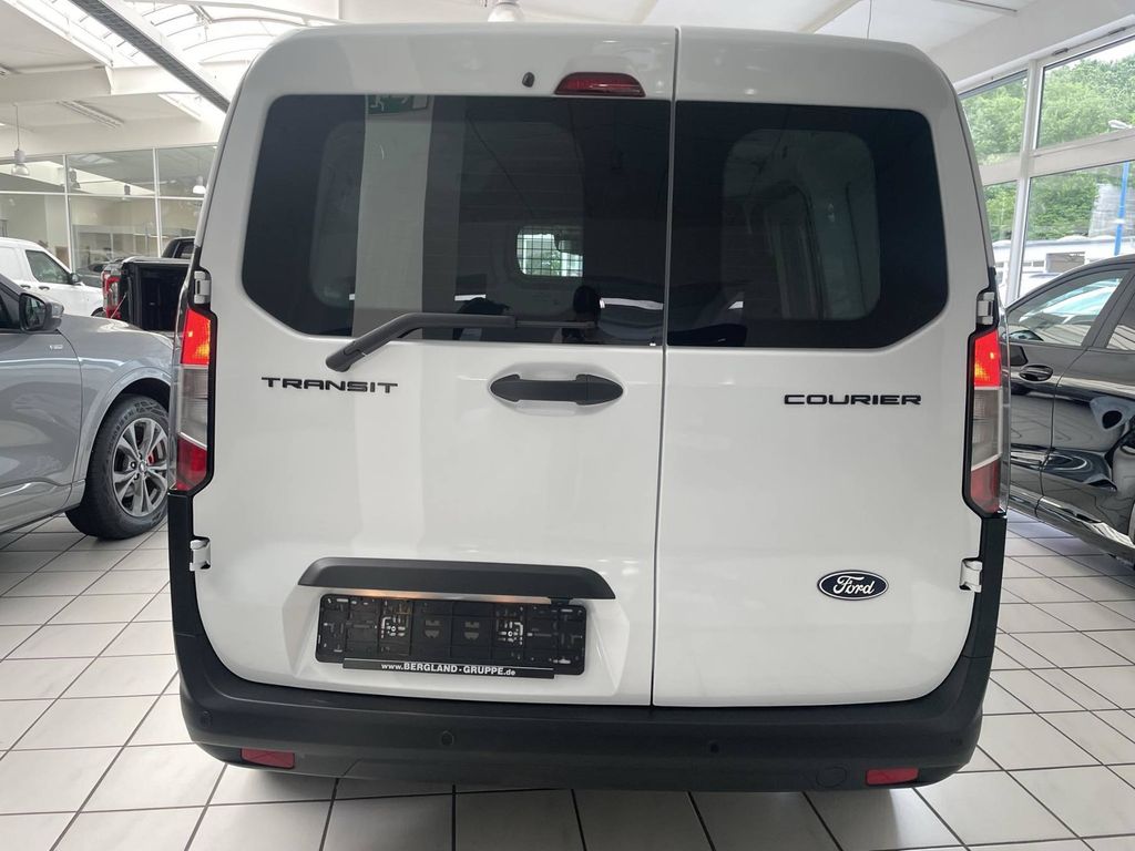 Ford Transit Courier 2026