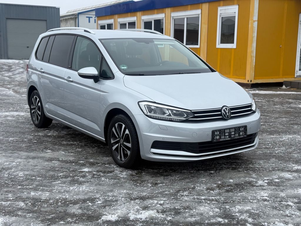 Volkswagen Touran 2021