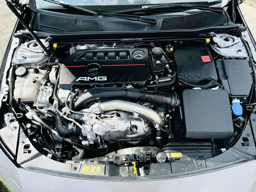 Mercedes-Benz CLA 35 AMG 2023