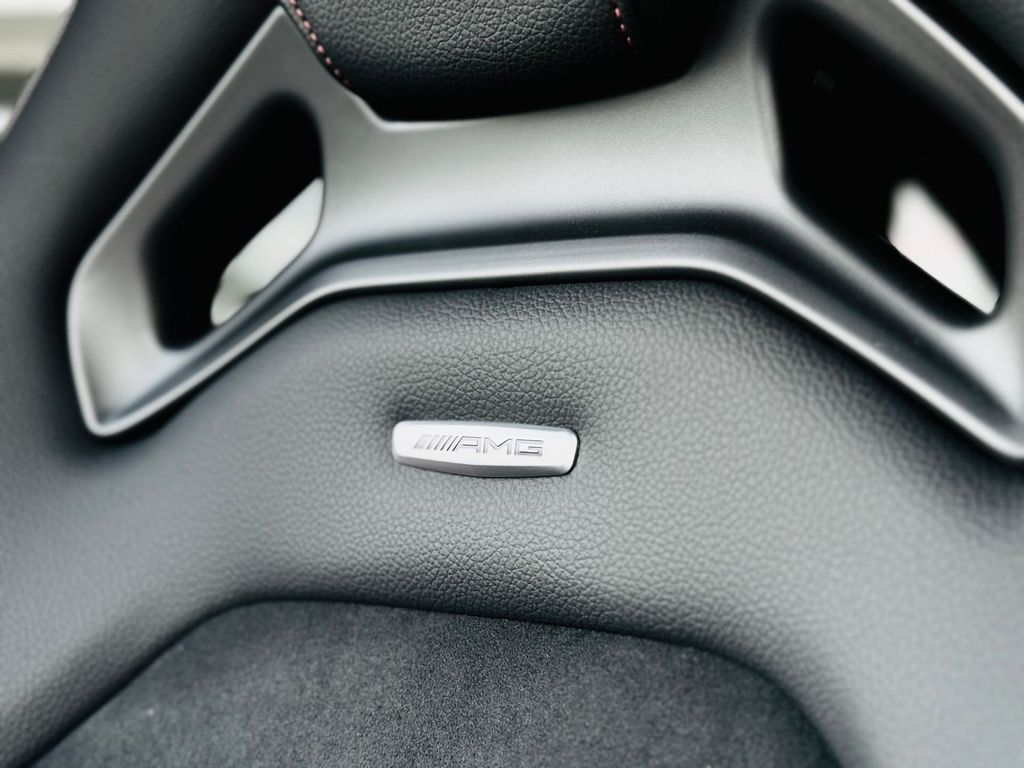 Mercedes-Benz CLA 35 AMG 2023