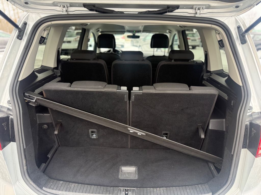 Volkswagen Touran 2021