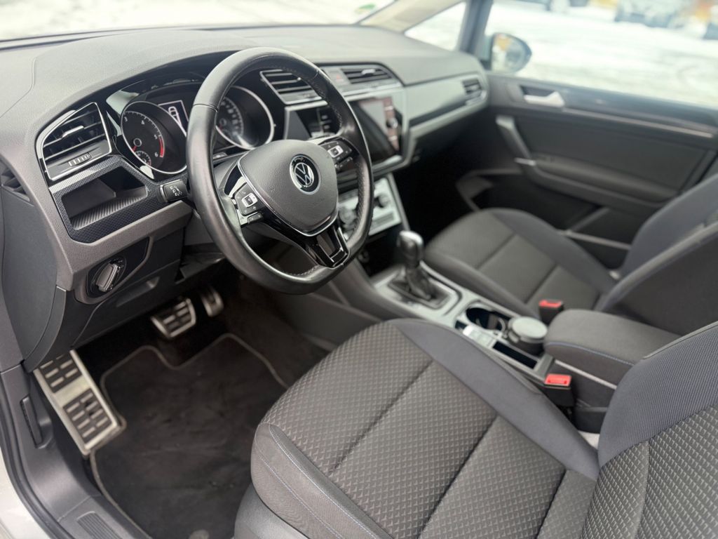 Volkswagen Touran 2021